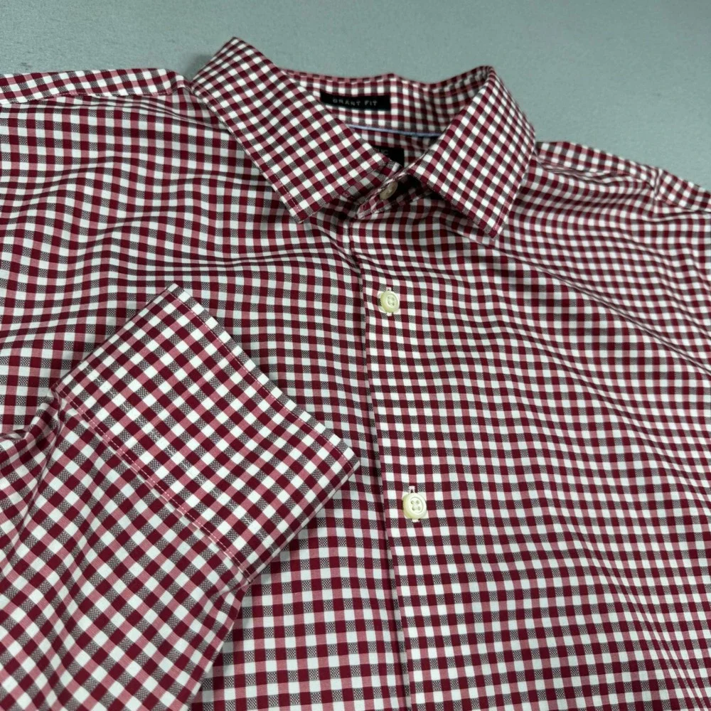 Banana Republic Grant Fit Mens XL Red Gingham Non-Iron Cotton Button Down Shirt